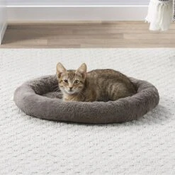 Cat Supplies Store 18 Frisco Self Warming Bolster Round Kitten Bed